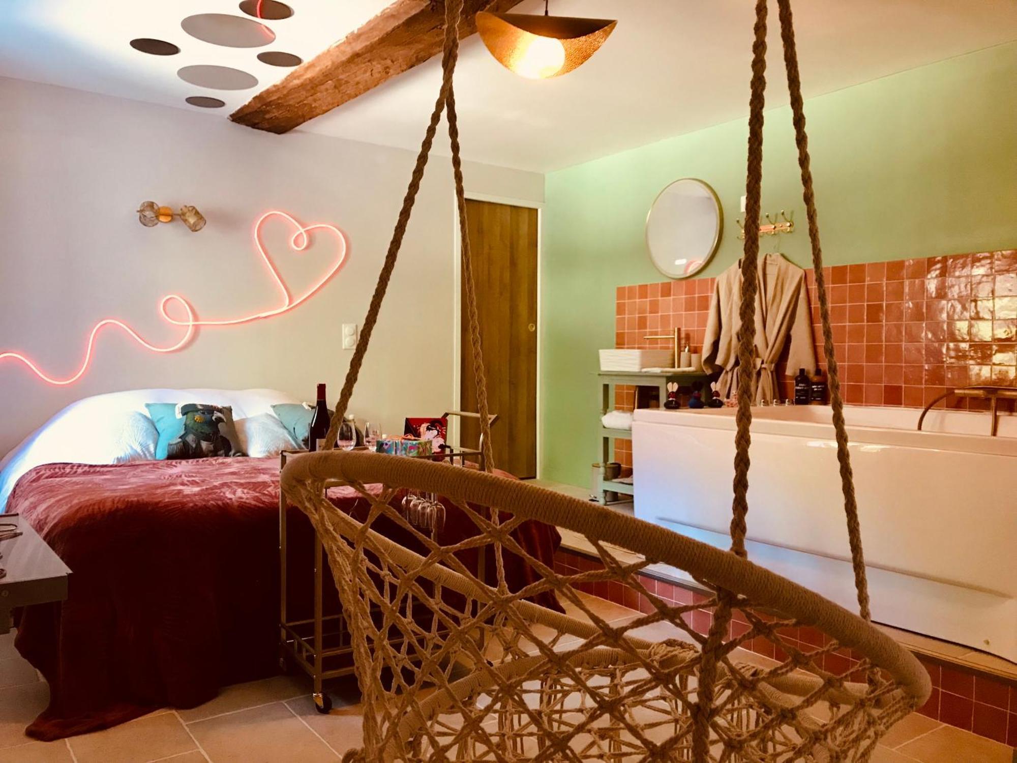 Jacuzzi Et Vue Sur Loire - Maison D'Hotes L'Odyssee La Chapelle-sur-Loire 외부 사진